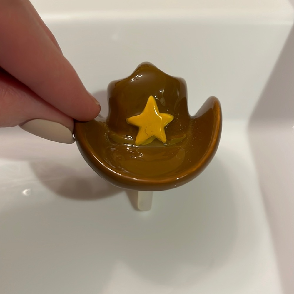 Nora Fleming RETIRED RARE Cowboy Hat mini